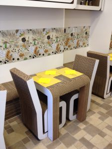 Mobiliers en carton